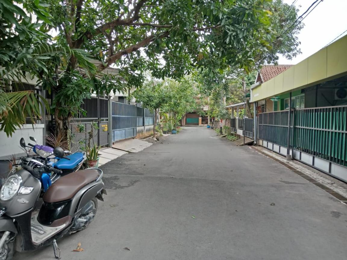 Amaya Guest House Syariah Alastuwo Buitenkant foto