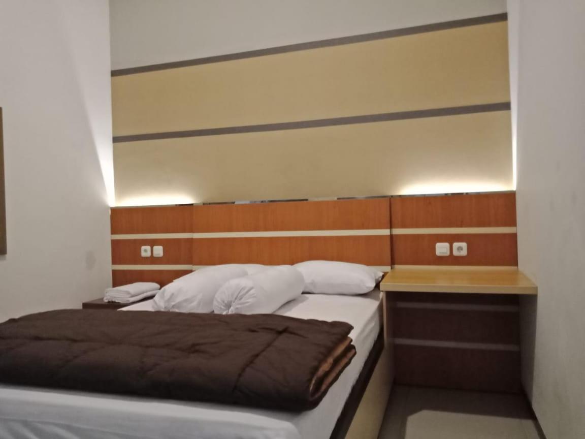 Amaya Guest House Syariah Alastuwo Buitenkant foto