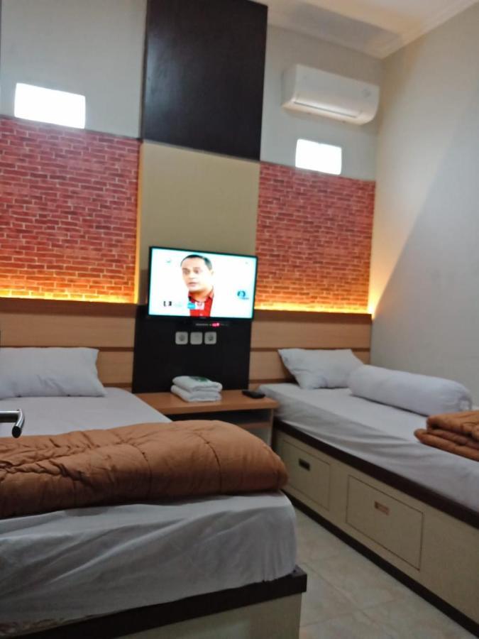 Amaya Guest House Syariah Alastuwo Buitenkant foto